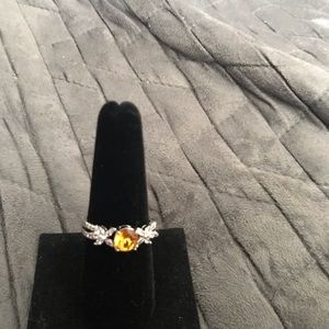 Fragrant Jewels Ring